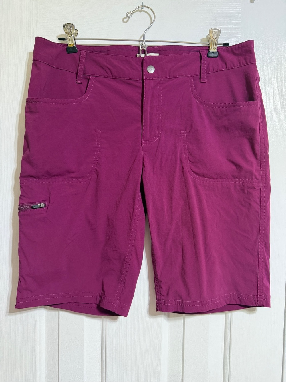 L.L.Bean Shorts Womens purple fuchsia Comfort Trail Water Resistant size 10